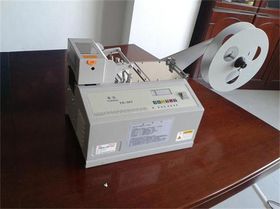 中山魔術(shù)貼異形裁剪機 高效率裁剪設(shè)備廠家直銷全解析